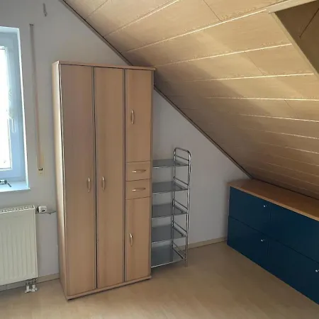 Dachgeschosswohnung Homberg-ohm, Nieder-ofleiden District *